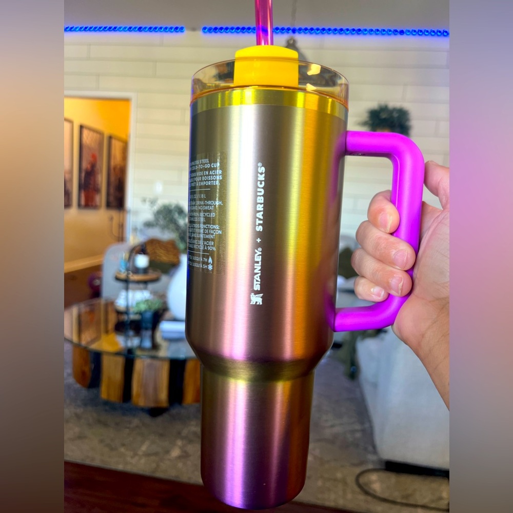 New Starbucks x Stanley cup summer 2024 pink and yellow limited edition.